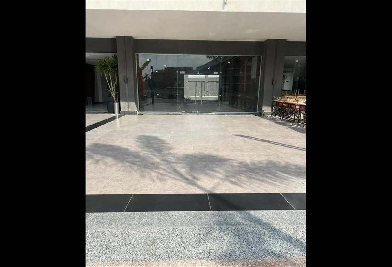 Rent in West Gate: Shop for rent in west gate 6 october
