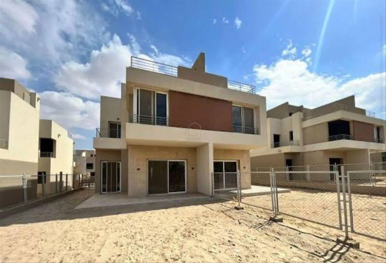 Sale in The Crown: Twin House ResaleThe Crown PalmHills-installments