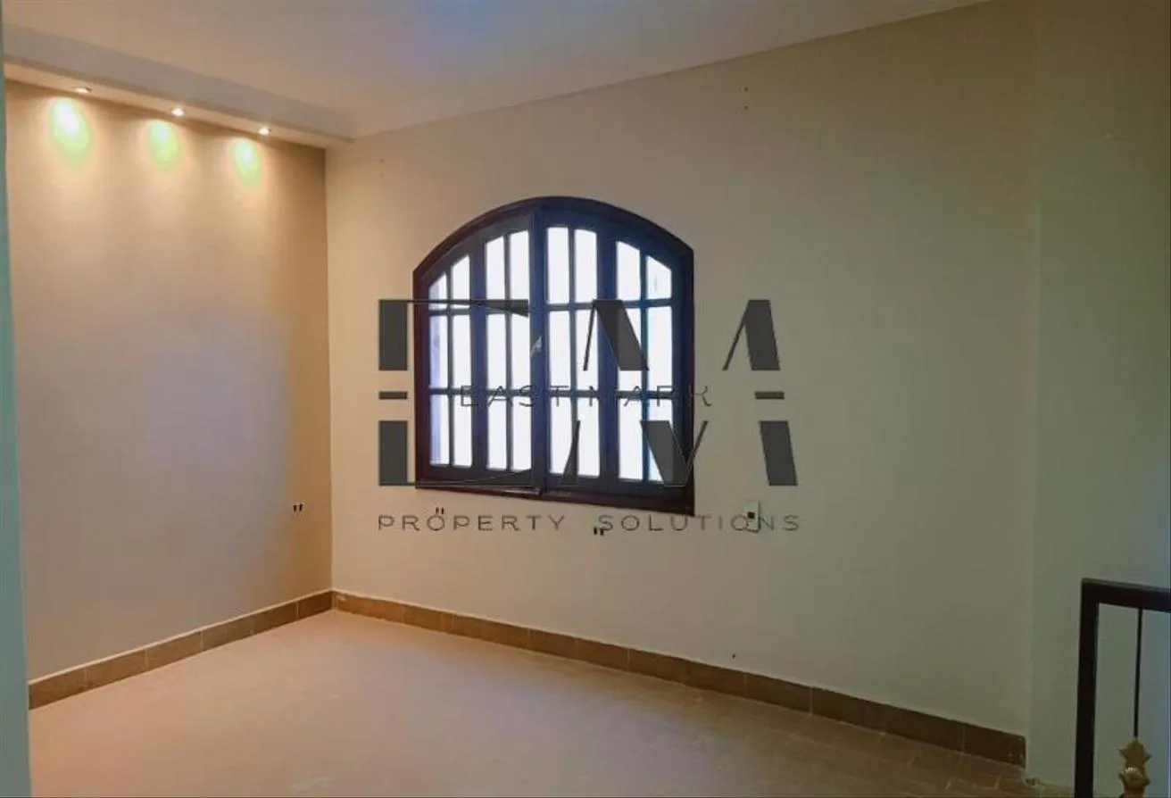 Gallery Image 14