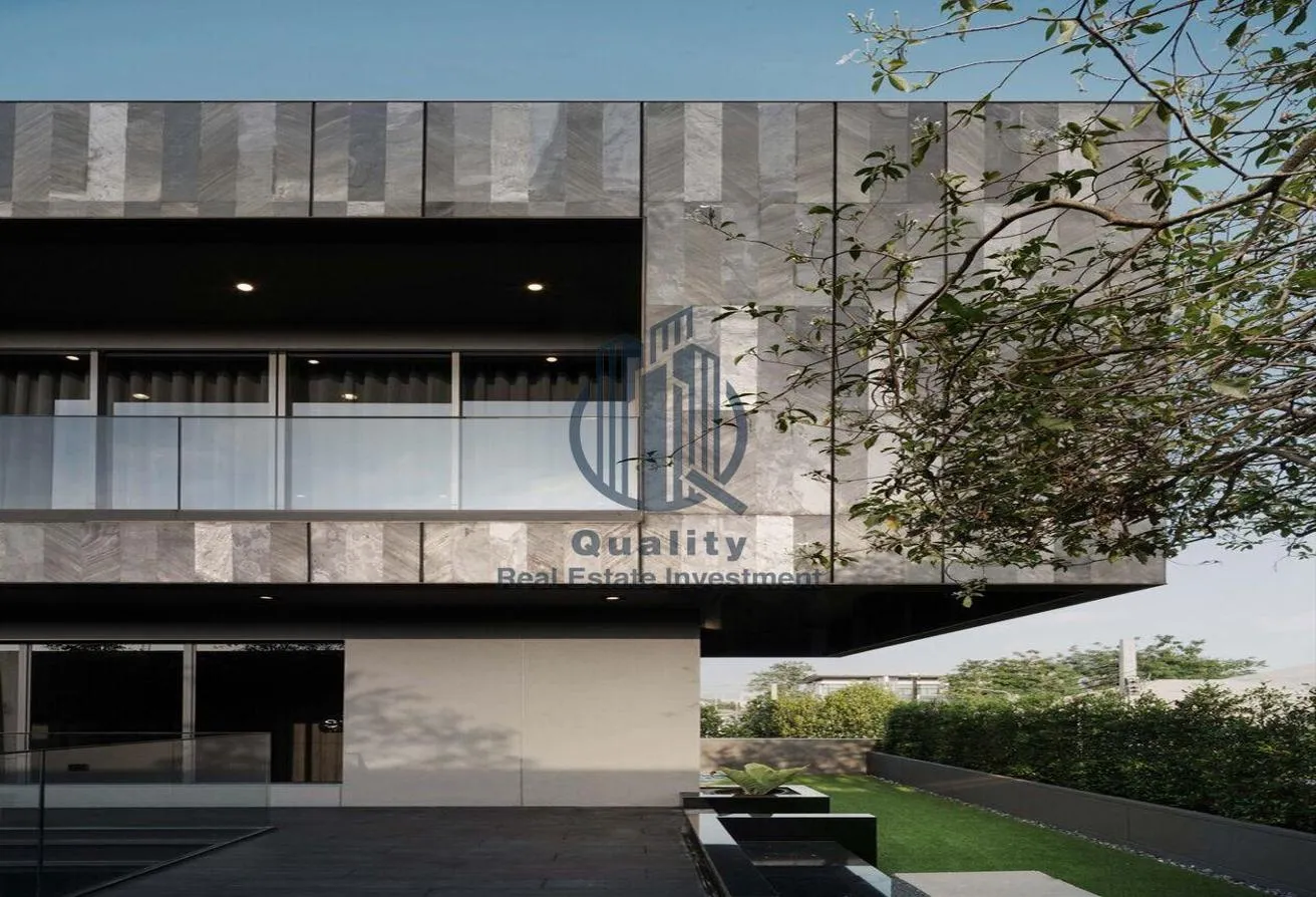 Sale in Six West: Independent villa ready to move in Zayed inst 6yrs