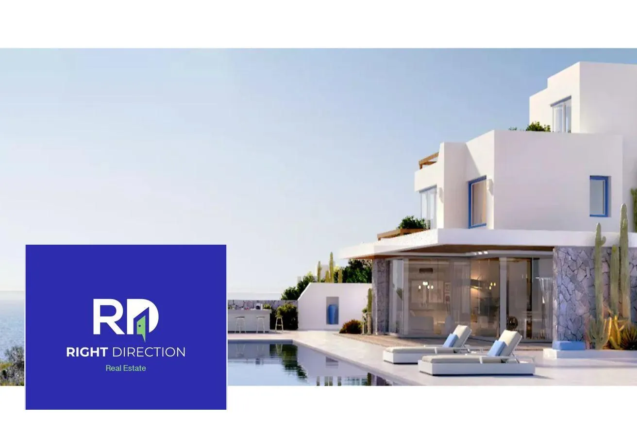 Sale in LVLS By Mountain View: Villa first row sea view very prime location resal
