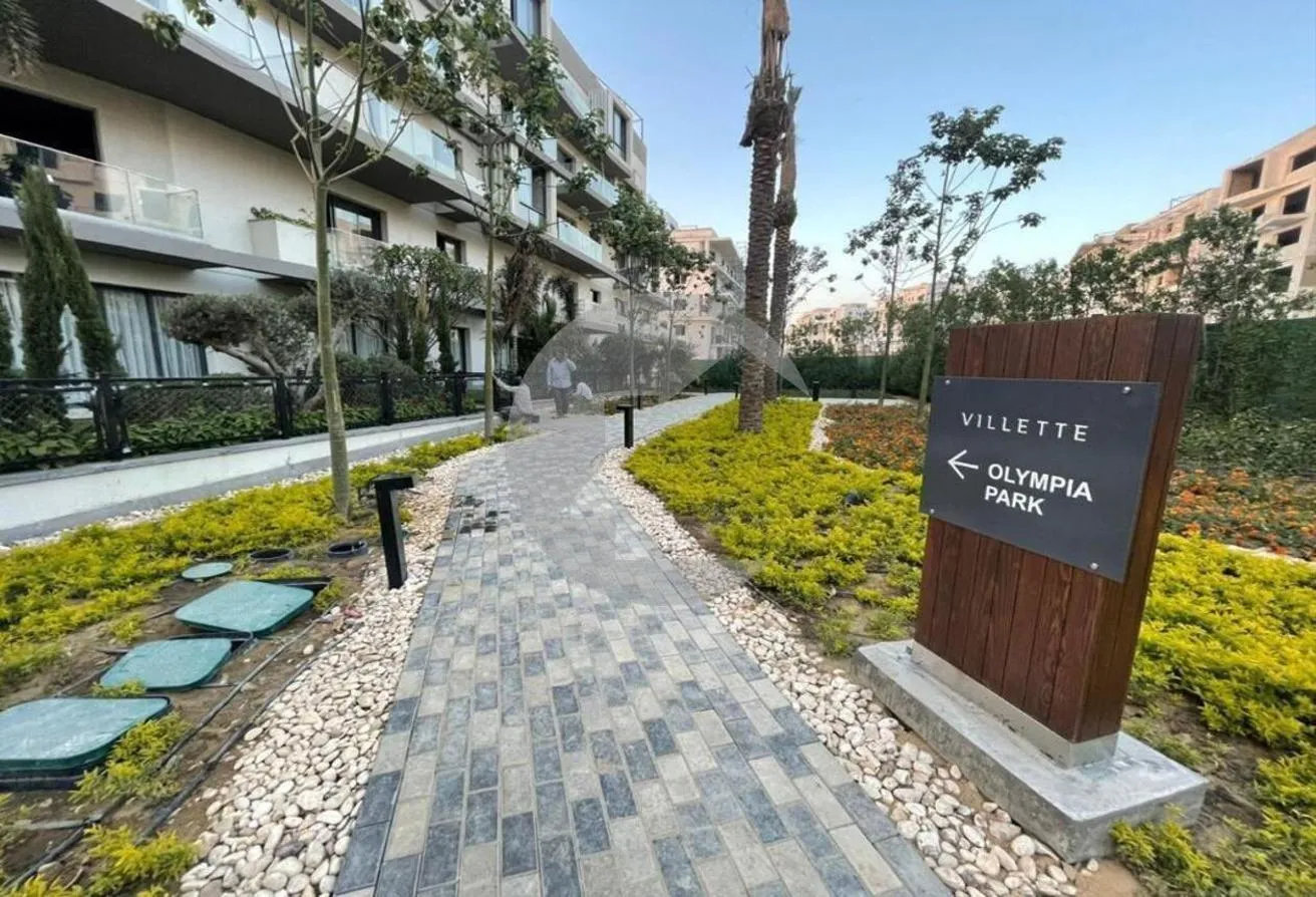 Sale in Villette: Townhouse Semi Finished - Ready To Move @Villette