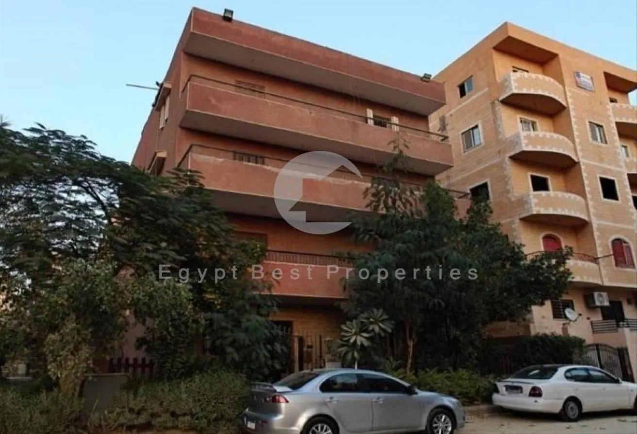 Sale in 3rd District: Full Floor Fully Finished 3 Bedrooms + Big Terrace