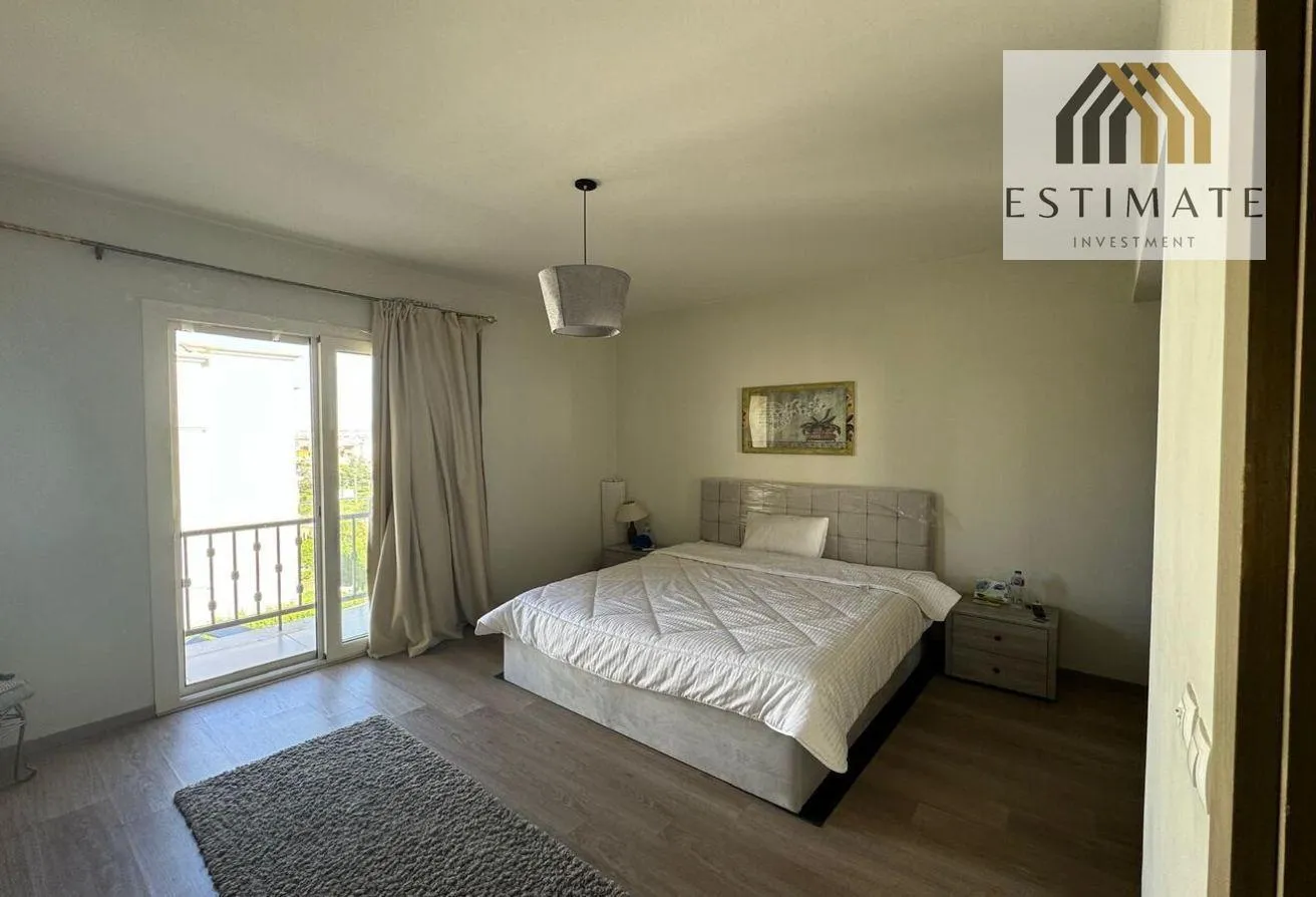 Rent in Mivida: Furnished Studio prime location for rent Mivida