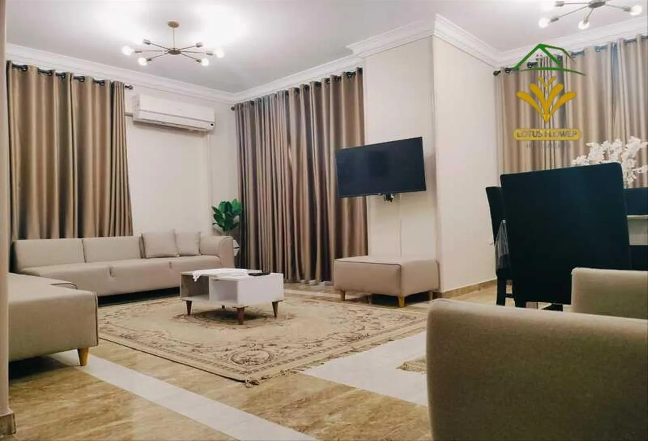 Rent in Mostashareen: hotel apartment ready to live in a prime location