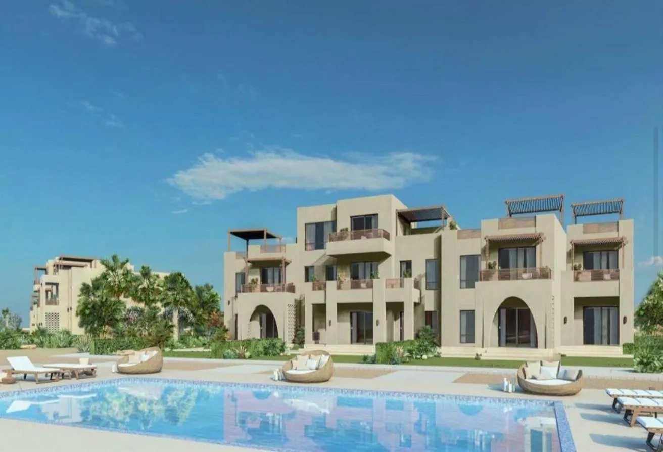 Sale in Cyan: “Live the Coastal Dream by the Red Sea!”
