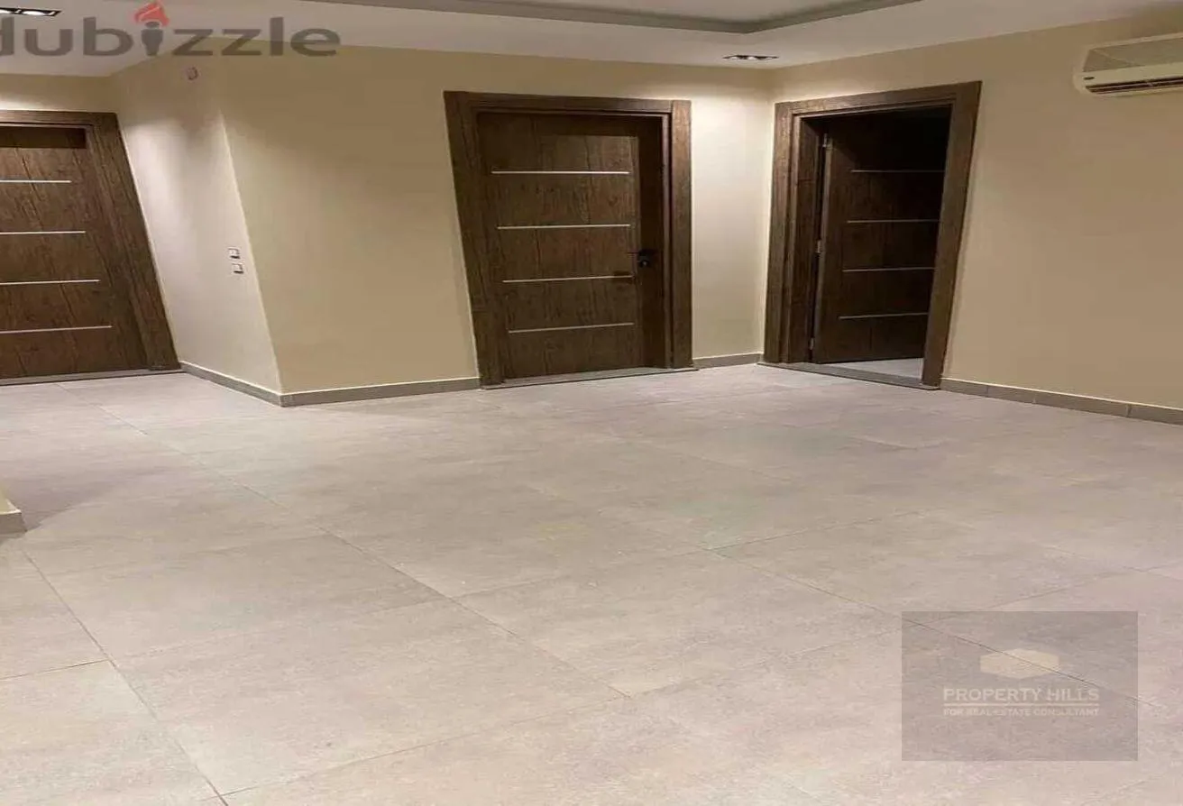 Sale in Zayed Regency: بنتهاوس روف للبيع سوبر لوكس كمبوند زايد ريجينسي