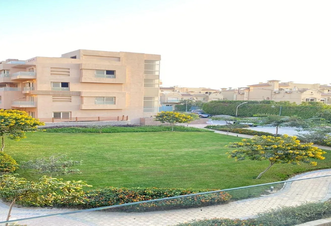 البيع في رايوس: بسعر لقطه لسرعه البيع فيلا اكبر مساحة في ريوس 