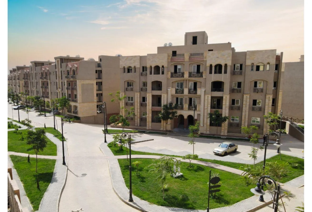 Sale in Rock Vera: penthouse for sale New Cairo ready to move D.P 10%