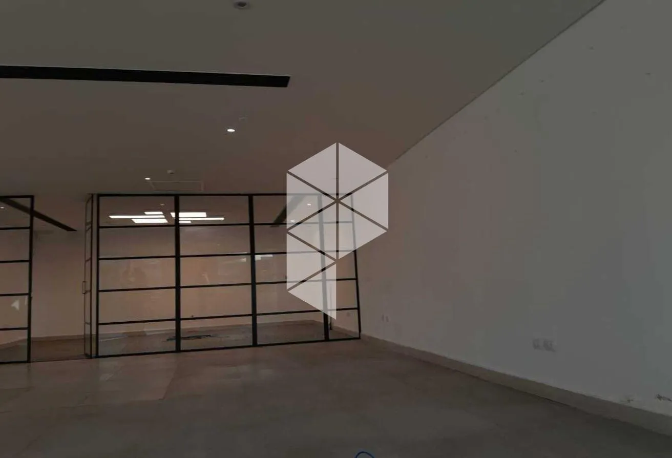 Rent in Downtown: Office rent in Downtown 330m best prices and view