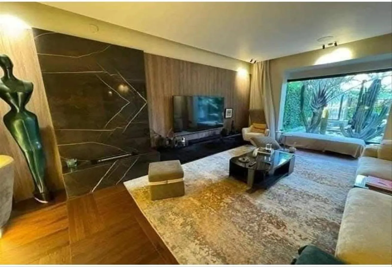 Sale in The Courtyards: For sale town house in Courtyard Sodic West