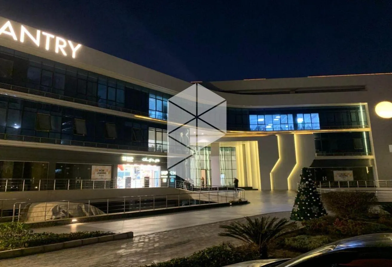 Rent in ELEGANTRY: مكتب46م للإيجار متشطب .اليجنتري .التجمع الخامس