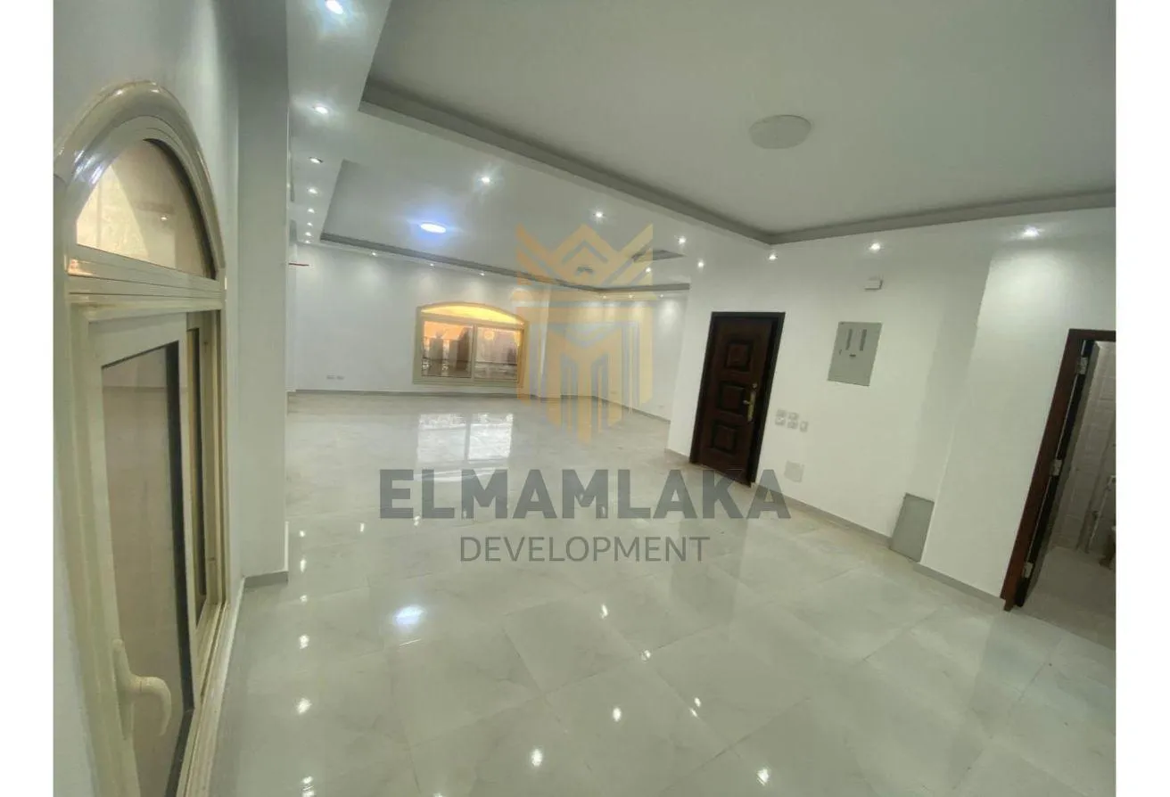 Gallery Image 13