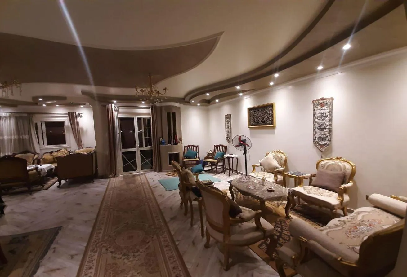 Sale in El Yasmeen 6: Apartment 201 sqm, ultra super luxurious, finished