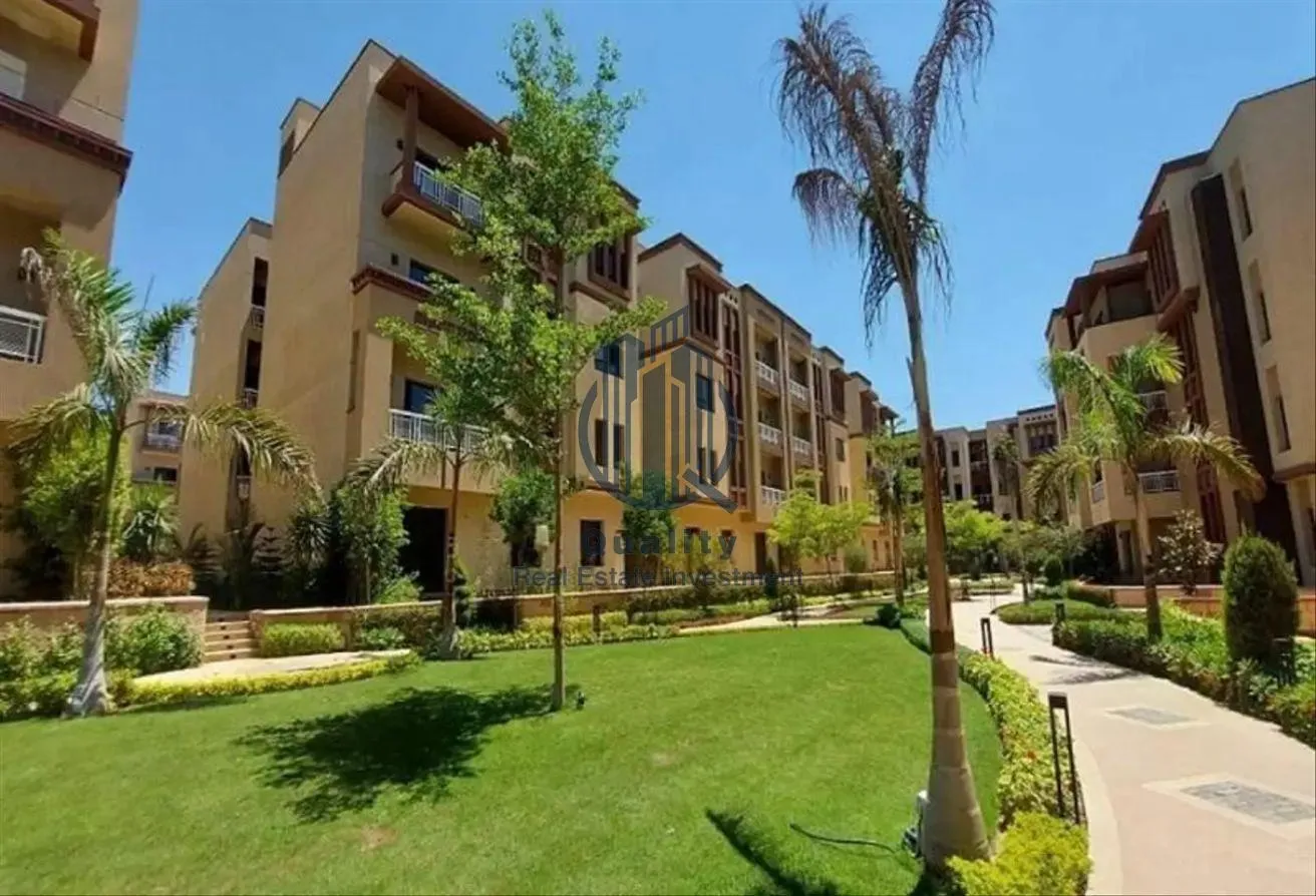 Sale in Green 5: Resale luxury apartment 208m ready to move