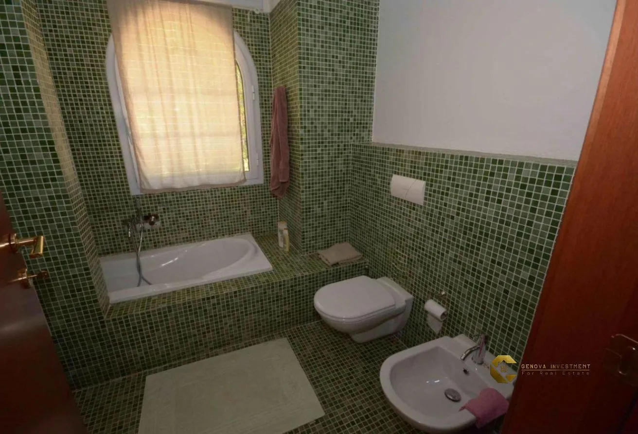 Gallery Image 10