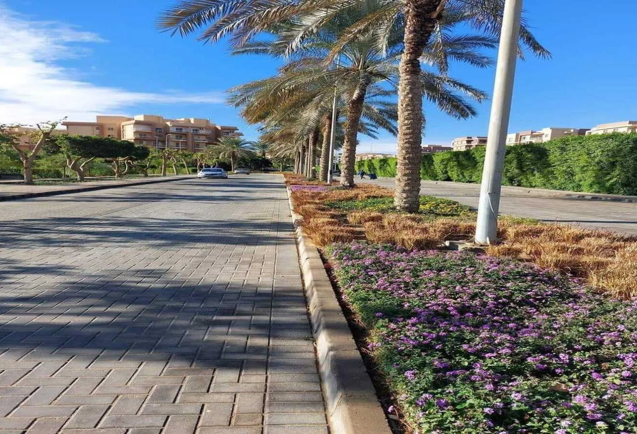 Sale in Calma: شقه للبيع  بمقدم 10% وتقسيط الباقي علي 7 سنوات