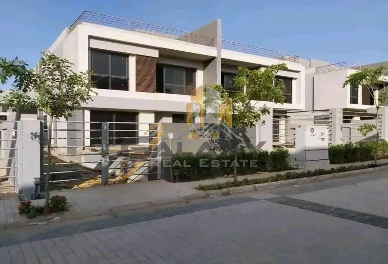 Sale in The Crest: Duplex For sale | Lowest DP | Prime location