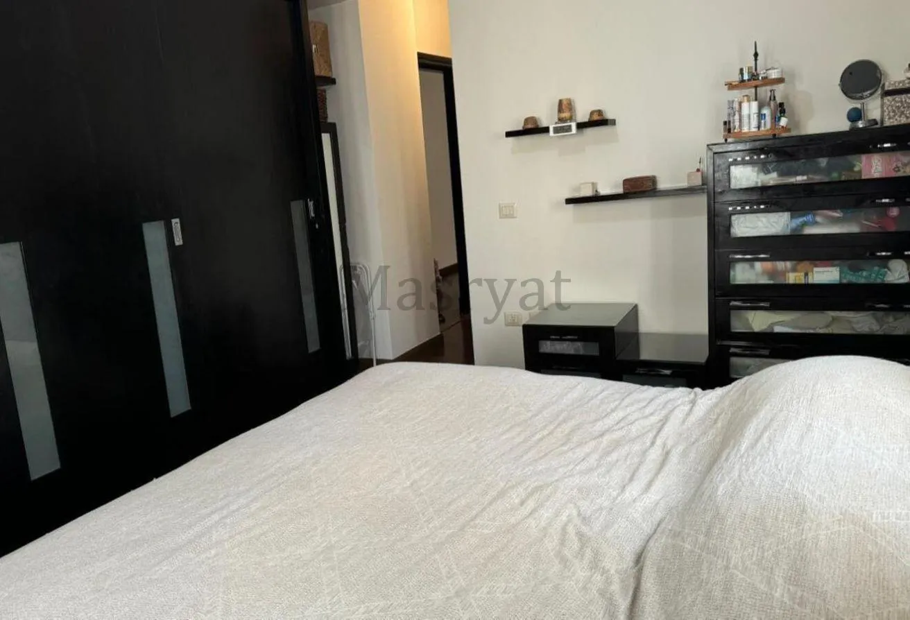 Sale in El Yasmeen 4: شقة للبيع في الياسمين 4 فيلات