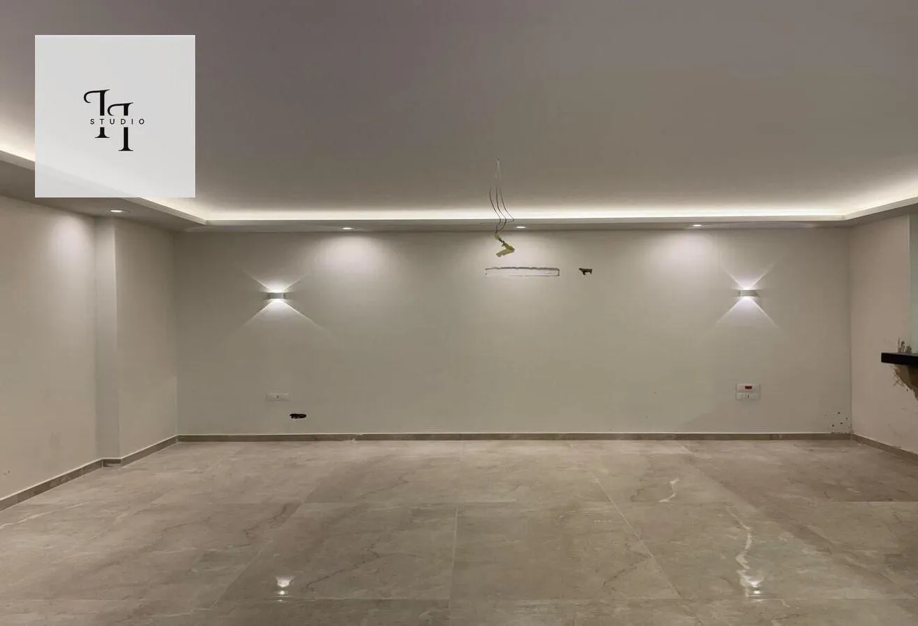 Sale in Azad: flat for sale in Azad 5th Settlement Compounds