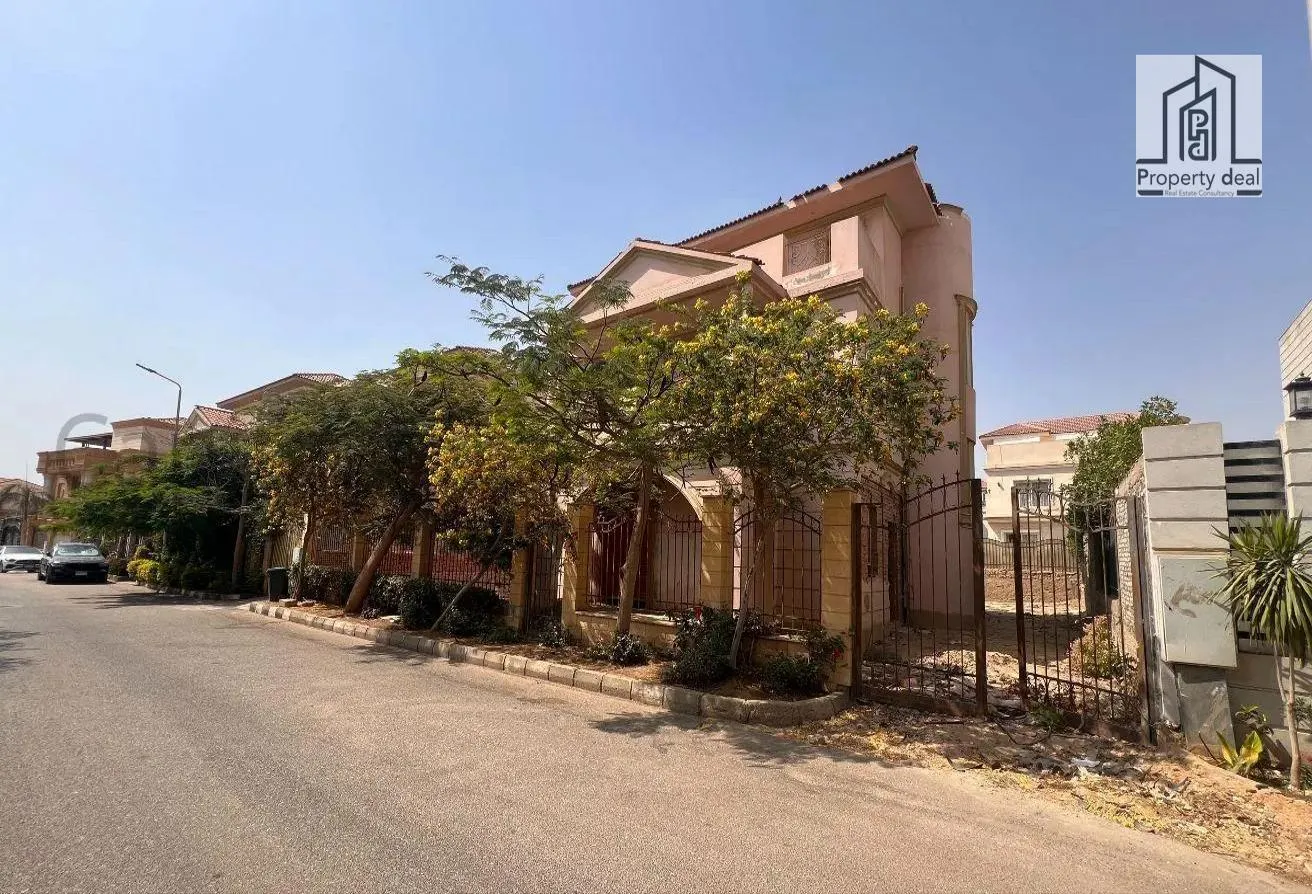 Sale in Maxim Residence: Finished 870m Villa, prime location, lowest price