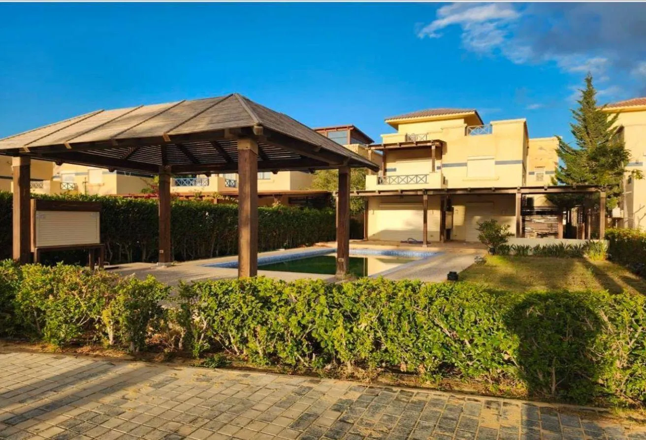 Sale in Stella Sidi Abdel Rahman: Villa for sale at Stella Sidi Abdel Rahman