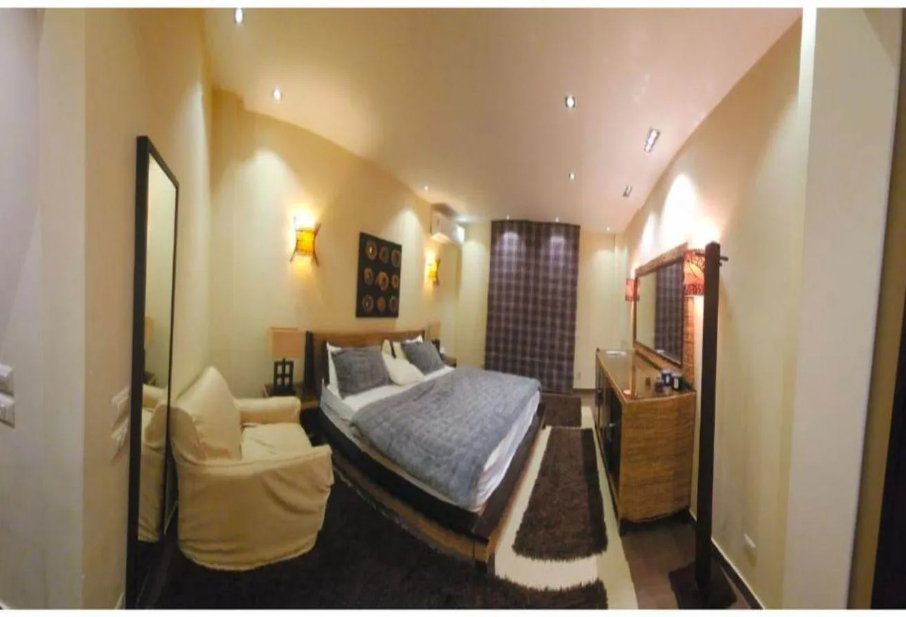Gallery Image 21