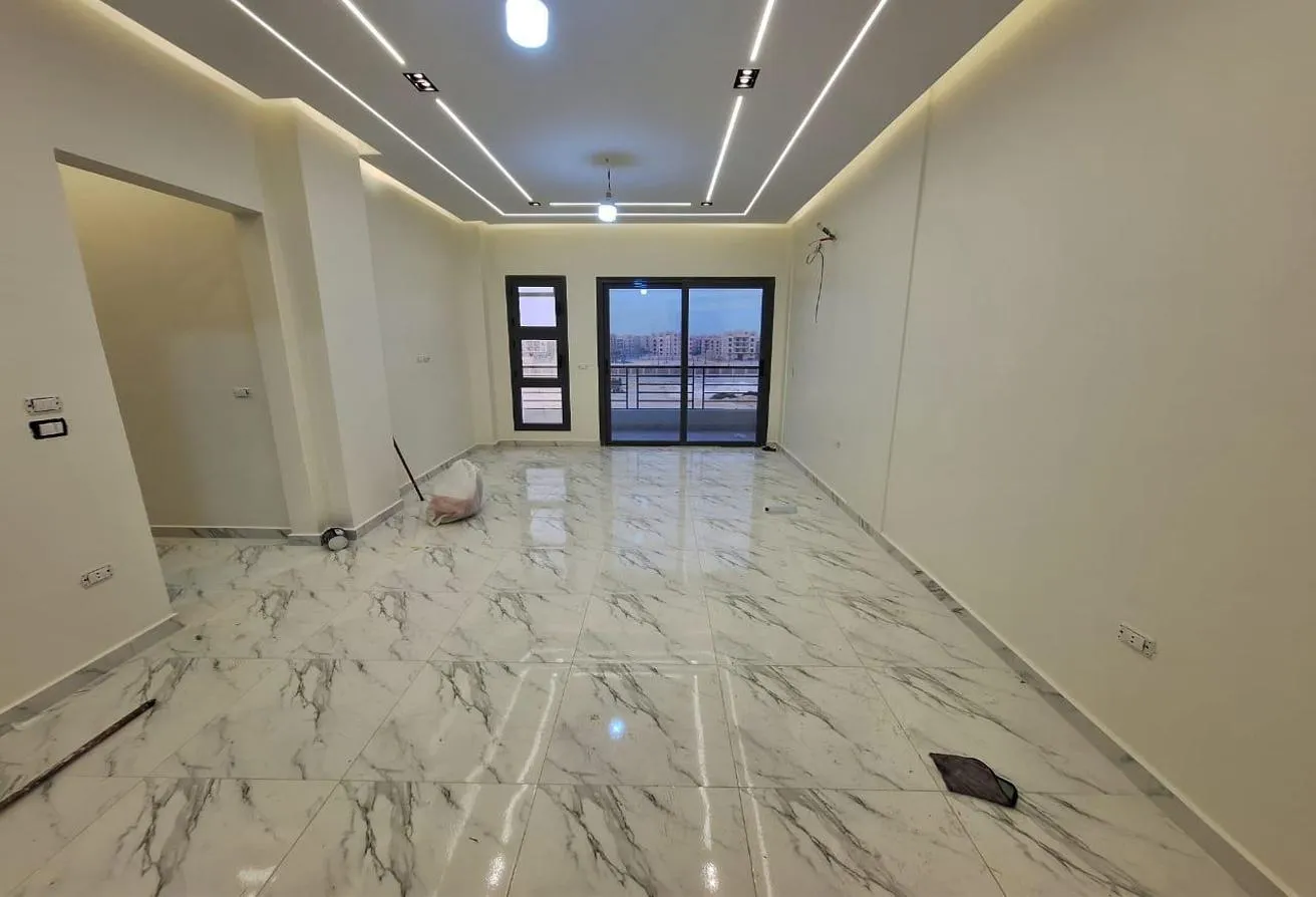 Rent in Tala: شقة للايجار فى كمبوند تالة ألترا لوكس و أول سكن