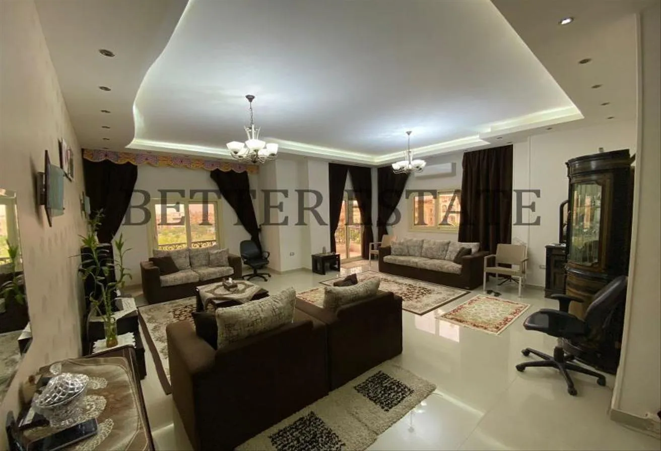 Sale in Area B: Distinctive villa in South Academy (B)