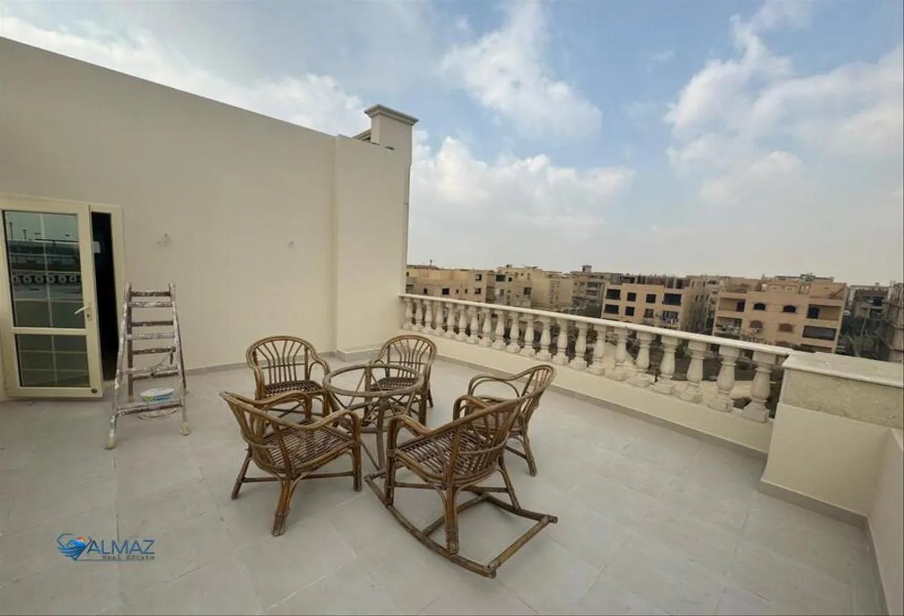 Rent in El Nakheel: Furnished roof for rent in Nakheel Compound