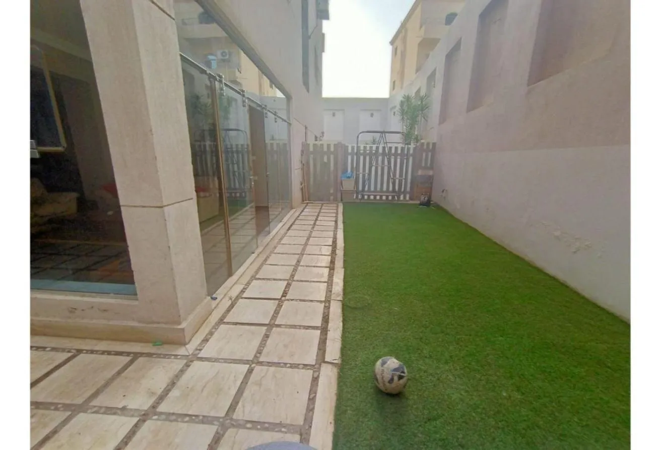 Gallery Image 13