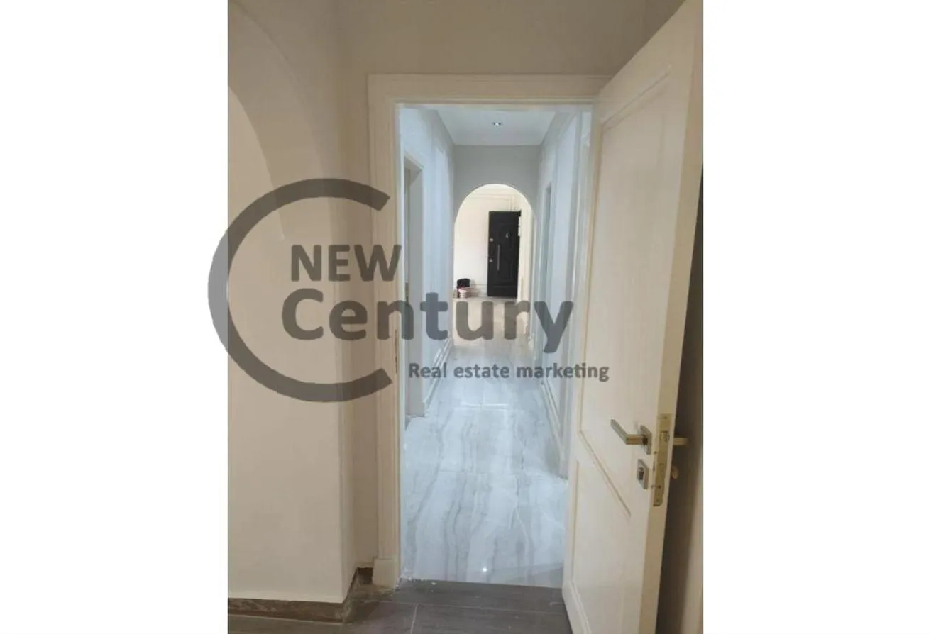 Sale in Italian Neighborhood Road: ع المفتاح دوبلكس160م متشطب وتقسيط ع سنةبالمستثمرين