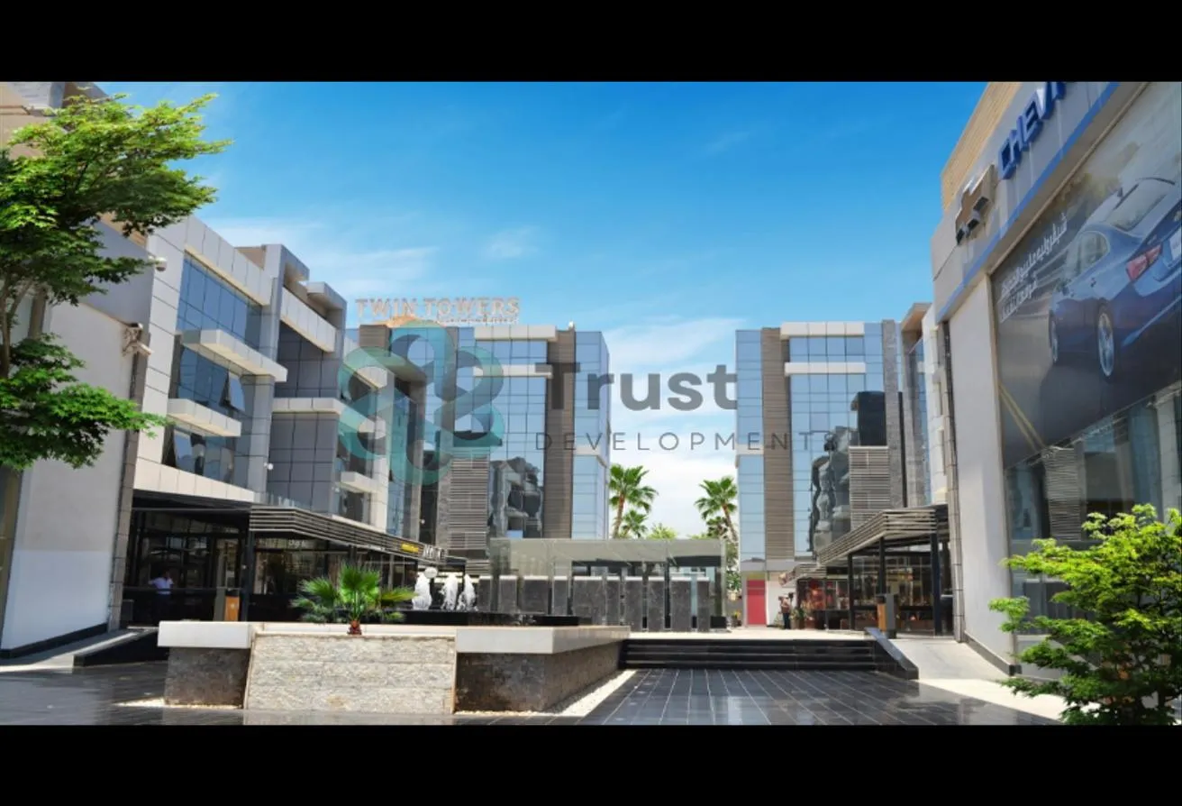 Sale in Central Avenue: Finished clinic + ACs in front of Capital Business