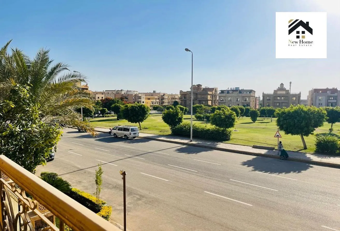 Sale in El Yasmeen: شقة 200 م في الياسمين فيلات التجمع الخامس القاهرة