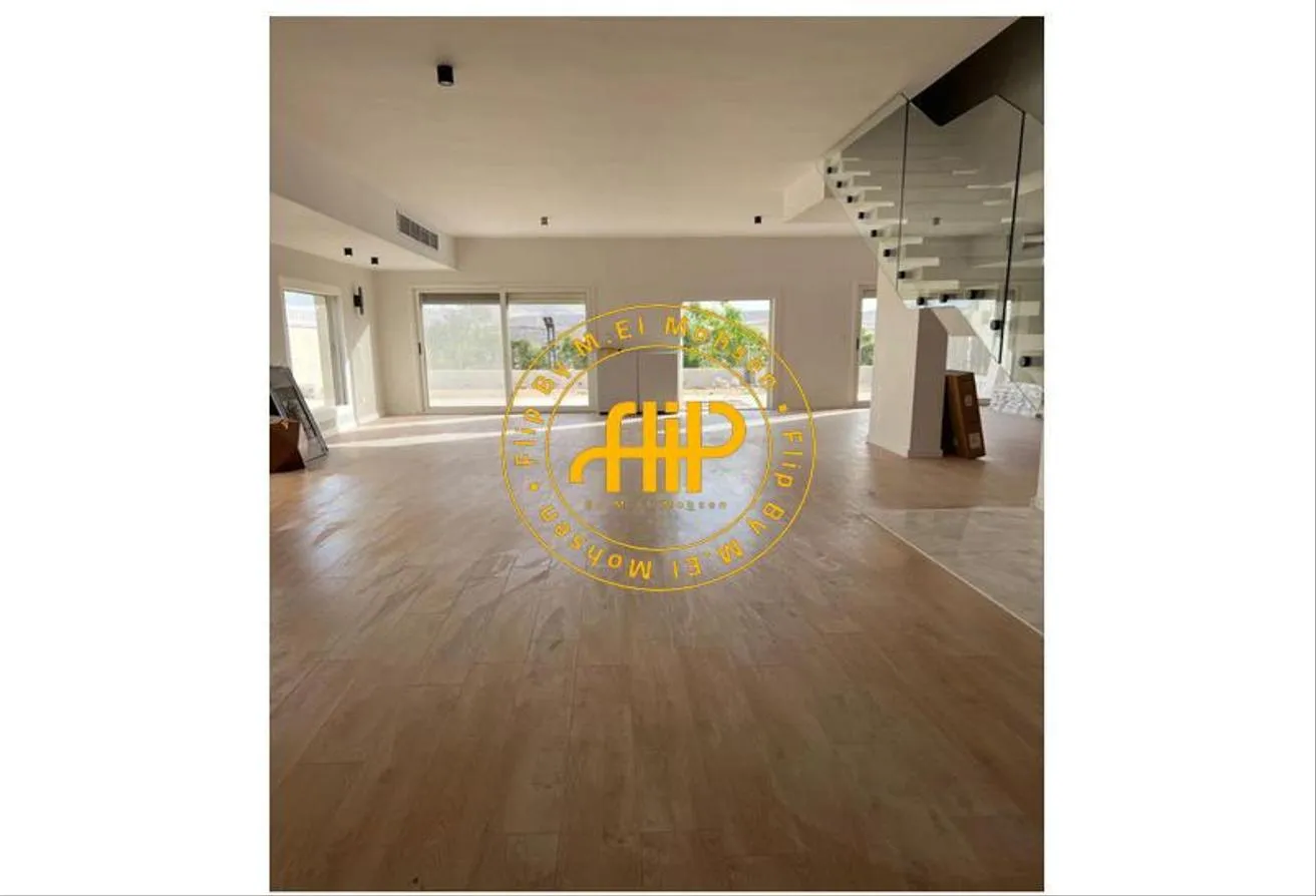 البيع في سولايا: Twinhouse For Sale In Soleya 408M 