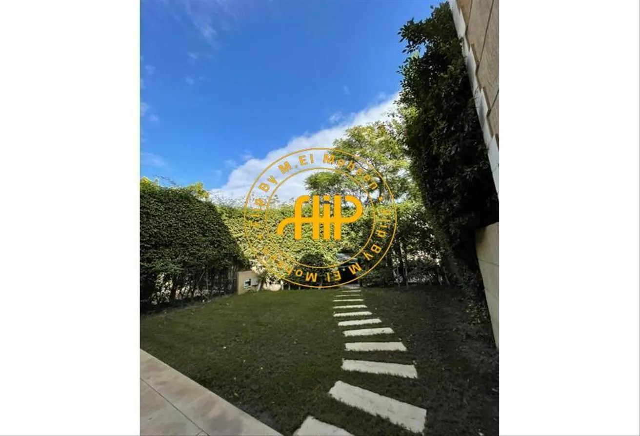 Sale in Mena Garden City: Townhouse For Sale In Mina Garden City 280M