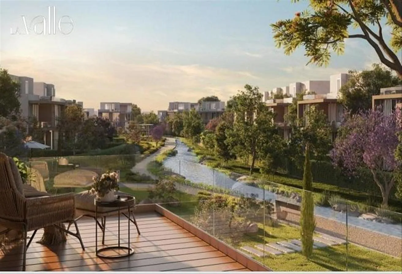 Sale in IL Bosco City: Apartment 88m At lowest price in Mostaqbal Over 9Y