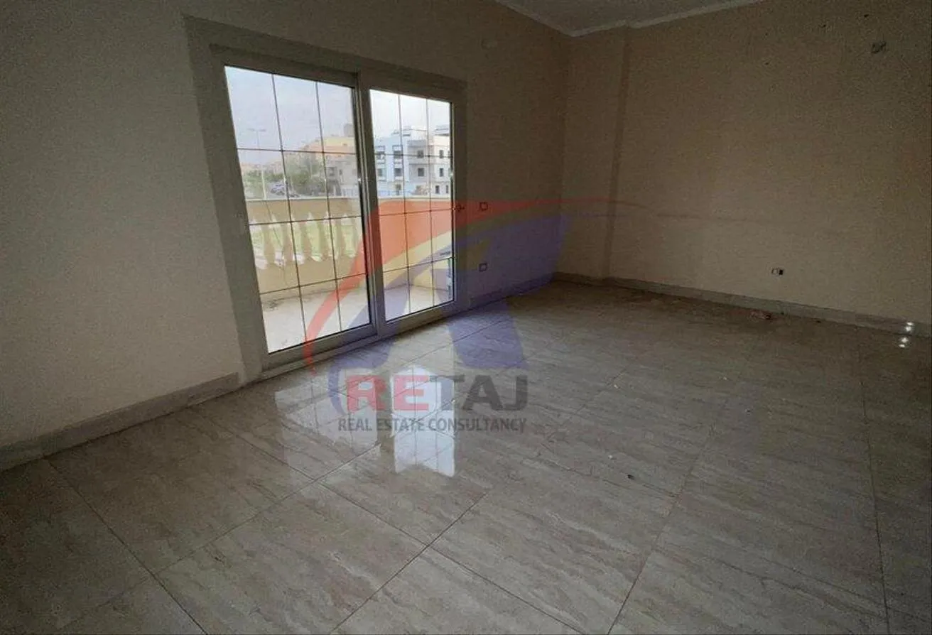 Rent in El Yasmeen 6: دوبلكس للايجار أرضي وأول بجاردن أمامية خاصة