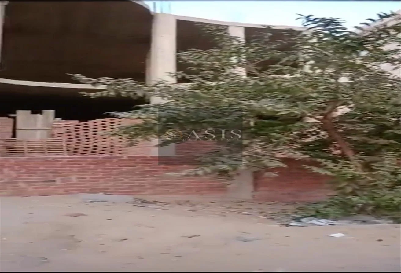 Sale in West Somid Road: فيلا للبيع ف غرب سوميد نص تشطيب