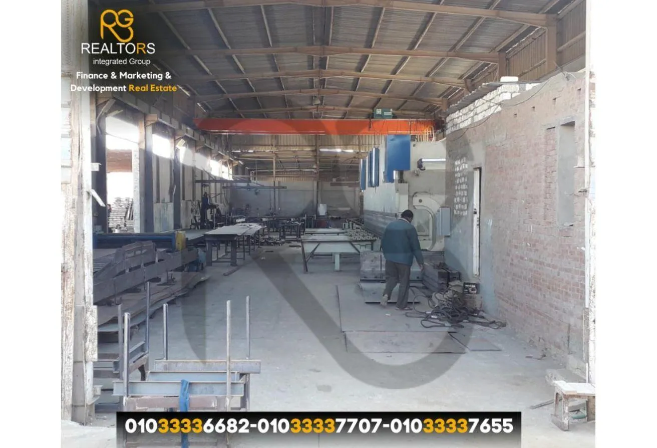 Sale in Abou Rawash: مصنع للبيع 4000م أبو رواش الصناعية رخصة وسجل صناعي