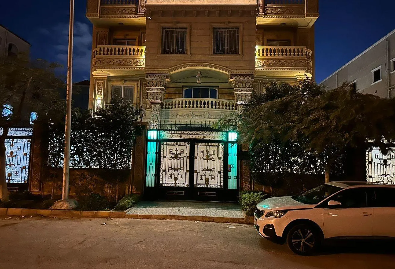 البيع في الحي السابع: ZD 7th Vla 1440M 