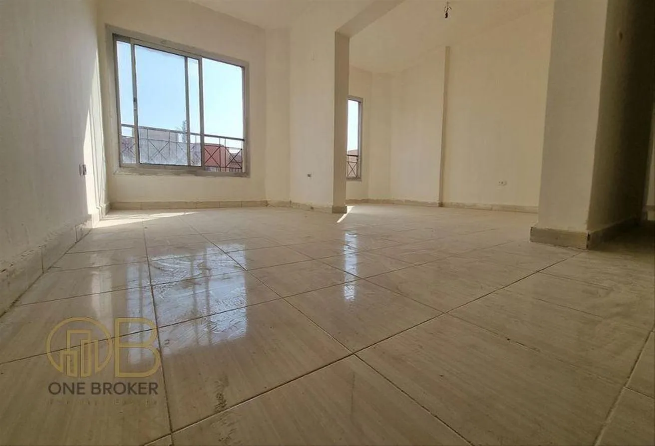 Sale in Al Fardous City: For sale apartment 86m From Owner 6 October