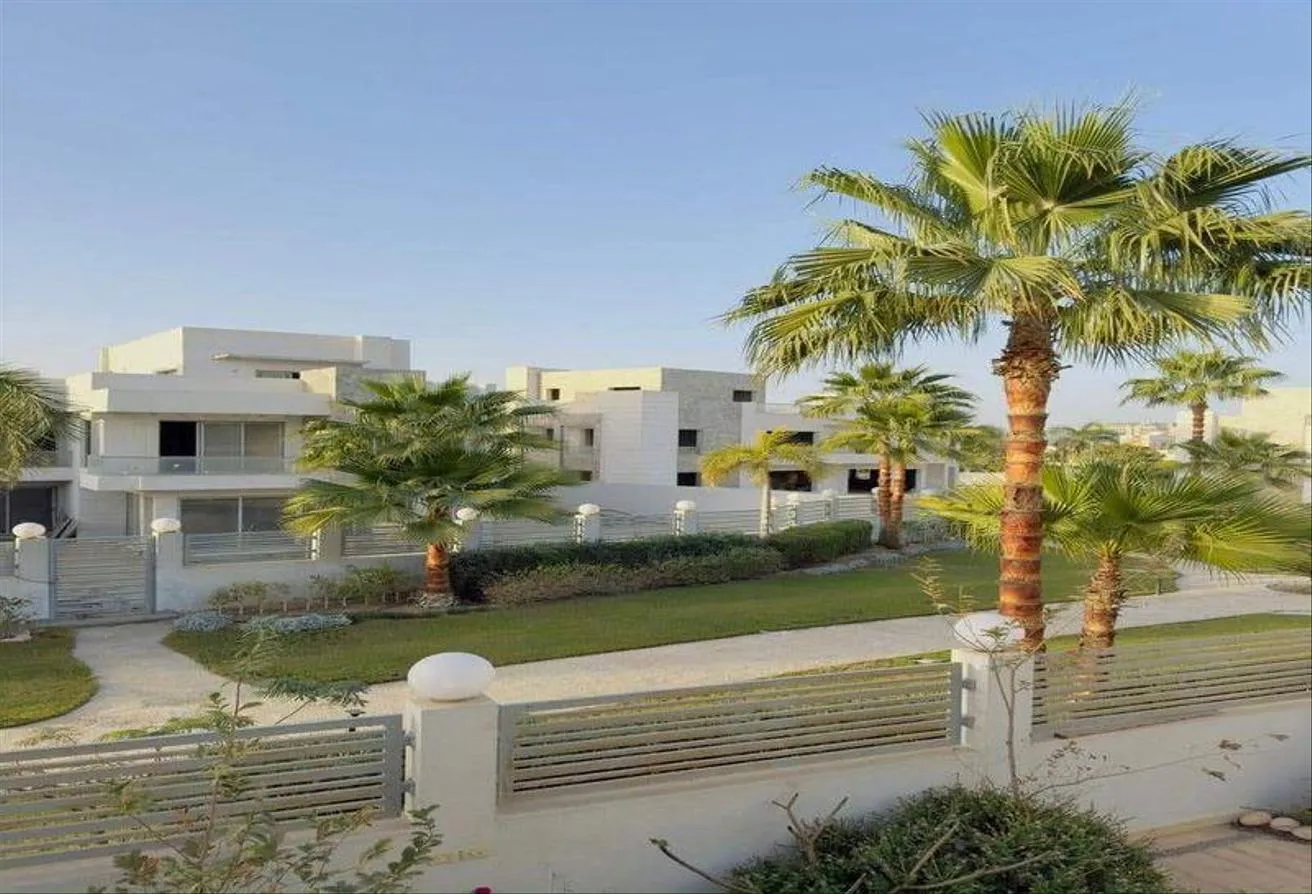 Sale in Cleopatra Square: Villa Apartment+garden ready to move in Cleopatra