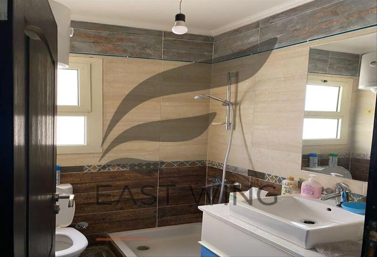 Gallery Image 12