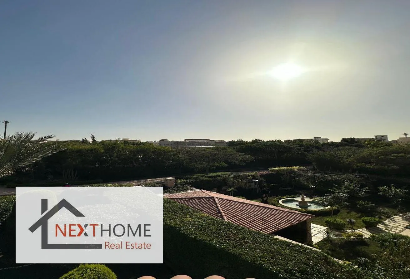 Sale in Golden Heights: Separate villa, 700 square meters, Golden Heights