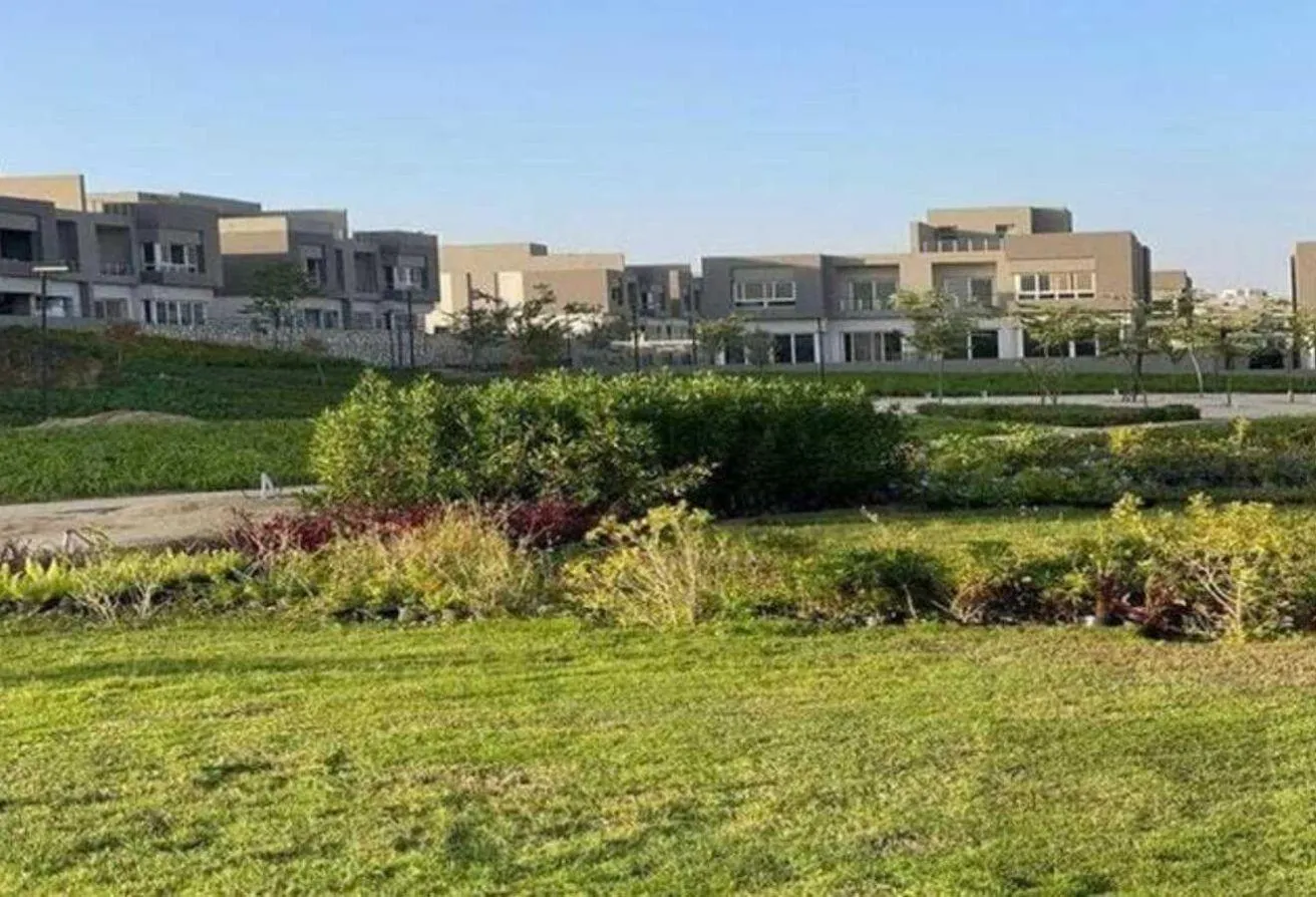 Sale in Etapa: For Sale, Twin House 393m in Etapa Compound, zayed