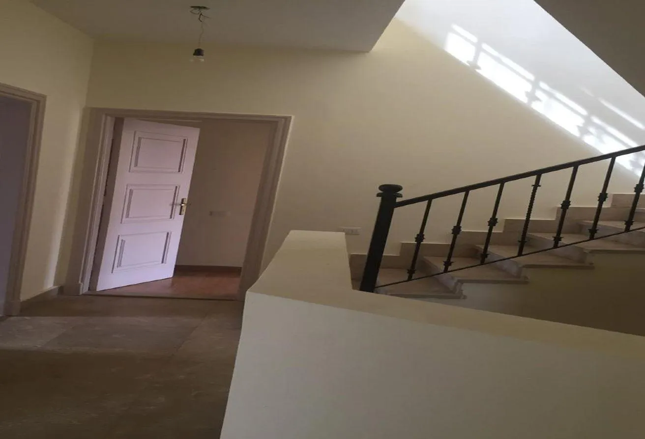 Gallery Image 18