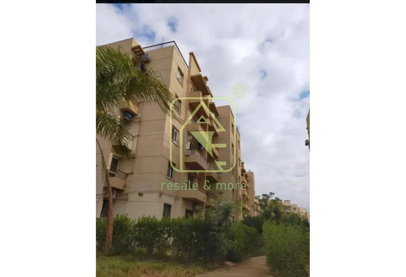 Rent in Al Mostakbal: شقه للايجار مفروش بعمارات المستقبل الشيخ زايد