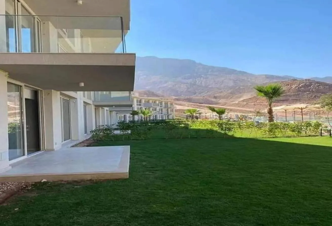 Sale in Kai Sokhna: Finished Standalone Villa First Row 4BR in Red Sea