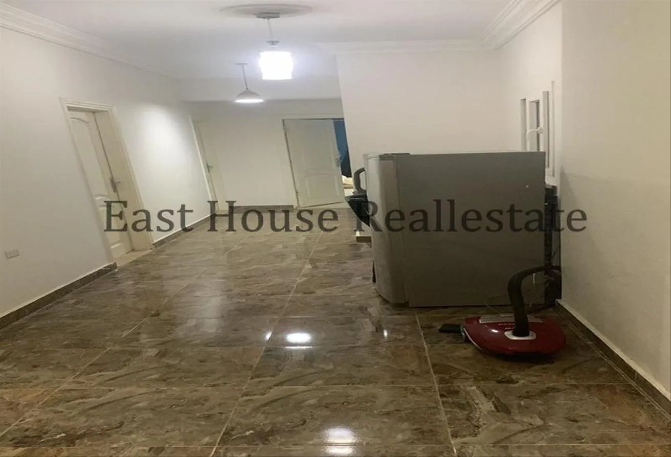 Rent in El Banafseg 9: Apartment for rent furnished Al Banfsaj 9 near ser